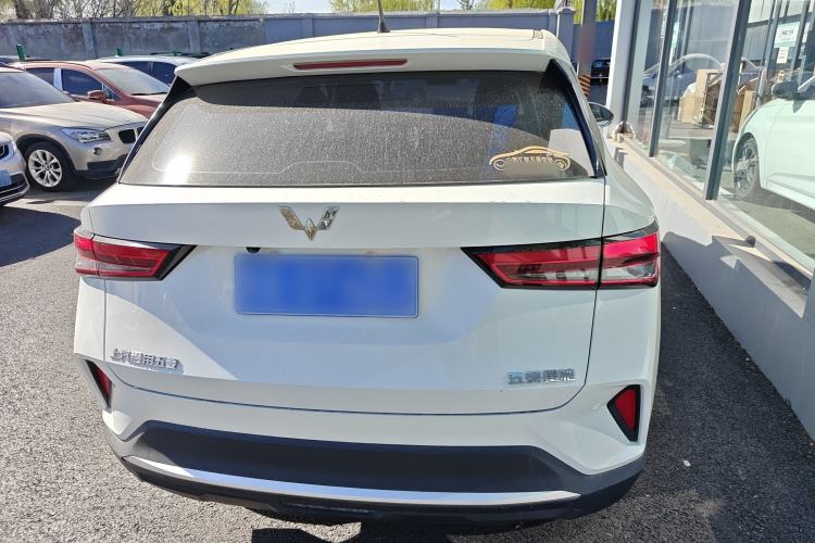 Used Wuling Alvez 2022 1.5L Manual Free-Style Model