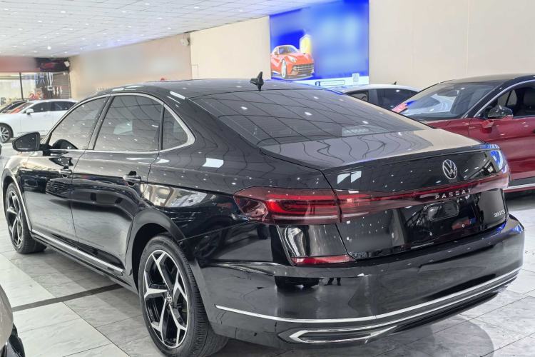 Used Volkswagen Passat 2024 380TSI Starry Sky Flagship Edition Exterior 3