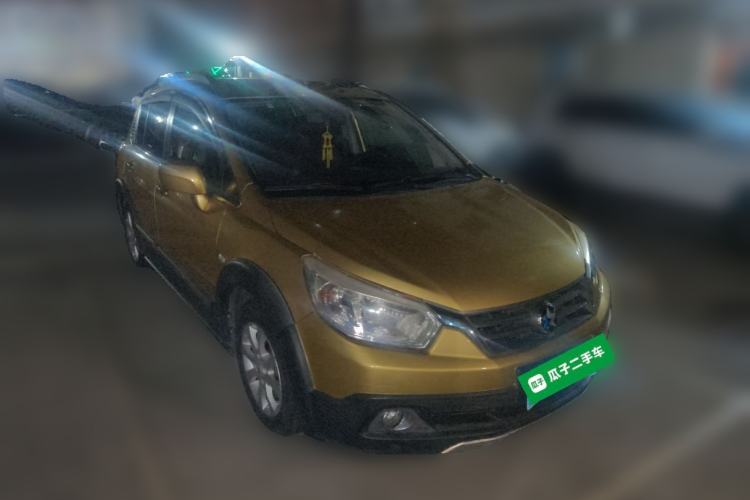 Used Venucia R50X 2013 1.6L Automatic Model