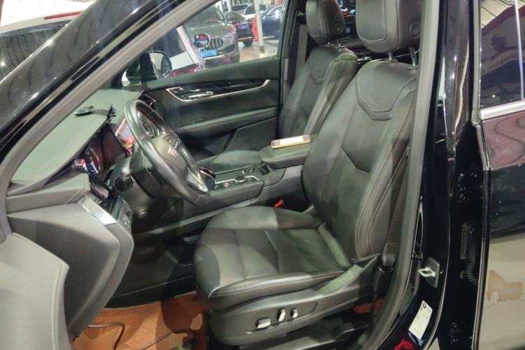 Used Cadillac XT6 2021 2.0T Six-Seater Four-Wheel-Drive Luxury Version