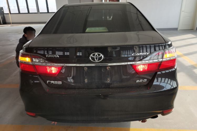 Used Toyota Camry 2016 2.0G 10th Anniversary Leading Edition