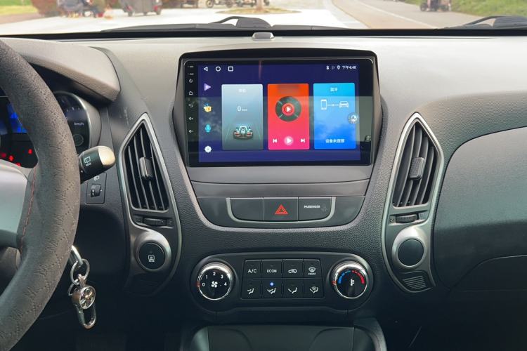 Used Hyundai ix35 2015 2.0L Automatic 2WD Comfort Edition China V Standard Audio And AC Panel