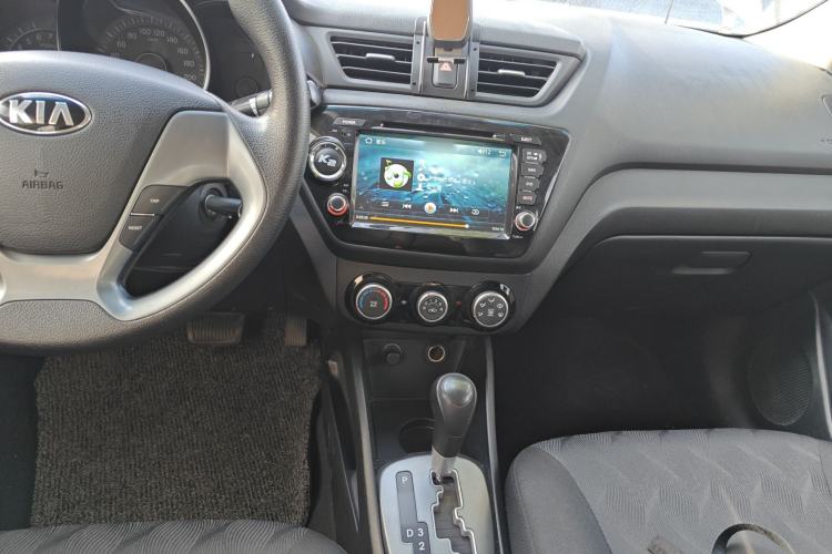 Used Kia K2 2015 Sedan 1.4L Automatic GLS
