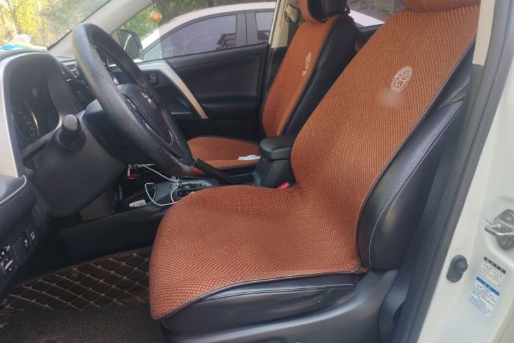 Used Toyota RAV4 2018 2.5L Automatic 4x4 Elite i Edition Left Front Seat