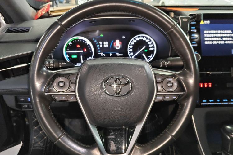 Used Toyota Avalon 2019 Dual-Engine 2.5L Luxury Edition China VI Standard