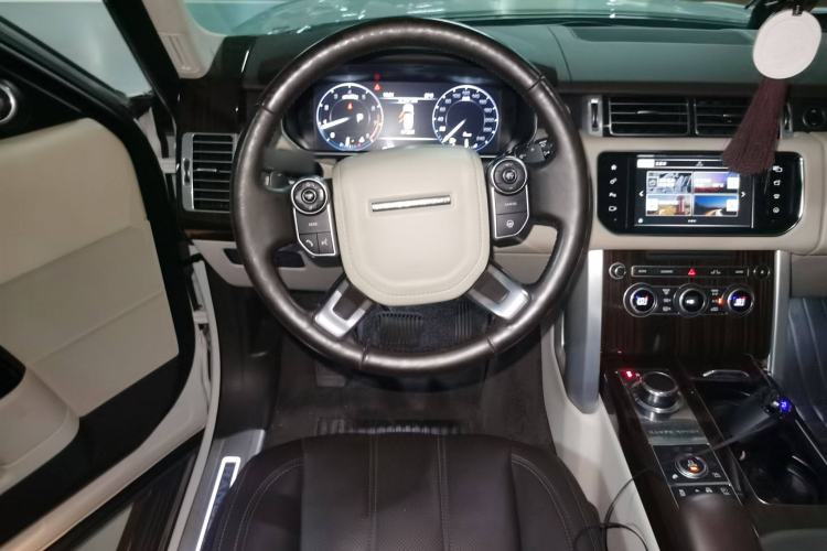 Used Land Rover Range Rover 2016 3.0 SC V6 Vogue SE Long-Wheelbase Edition