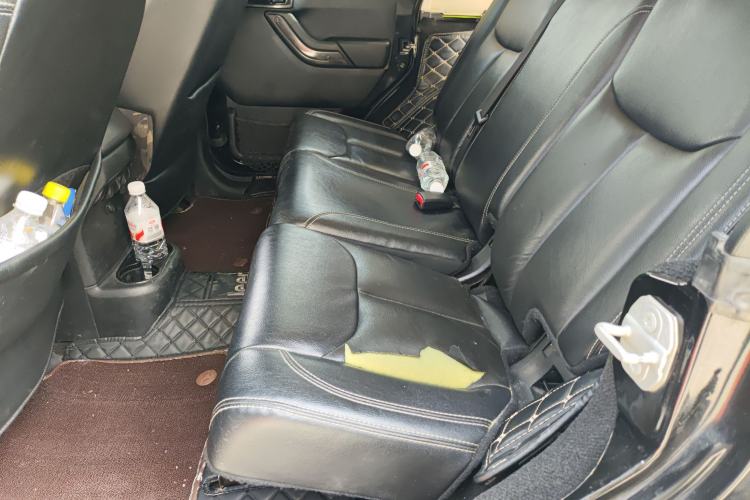 Used Jeep Wrangler 2015 3.0L Sahara Four-Door Comfort Edition