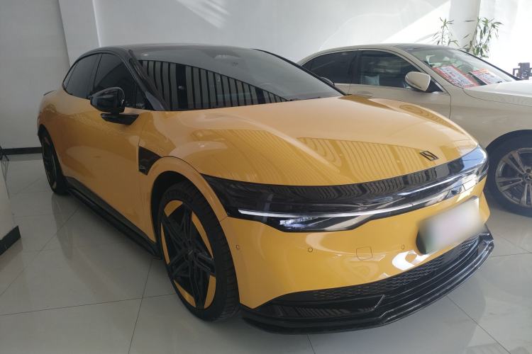 Used Zeekr 007 2025 Four-Wheel-Drive Performance Version 100 kWh
