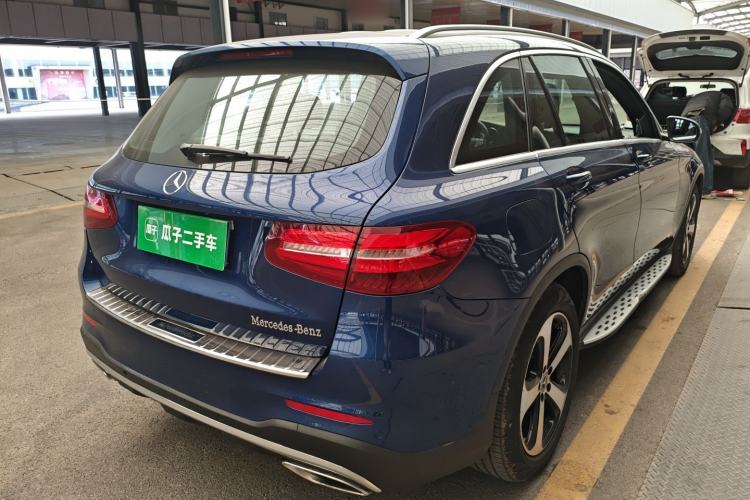 Used Mercedes-Benz GLC 2018 GLC 260 4MATIC Luxury Model
