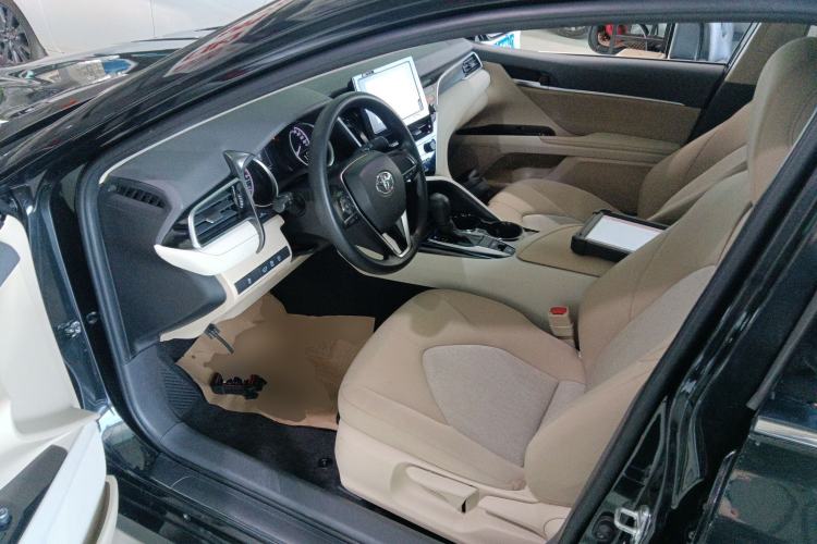 Used Toyota Camry 2023 2.0E Elite Edition
