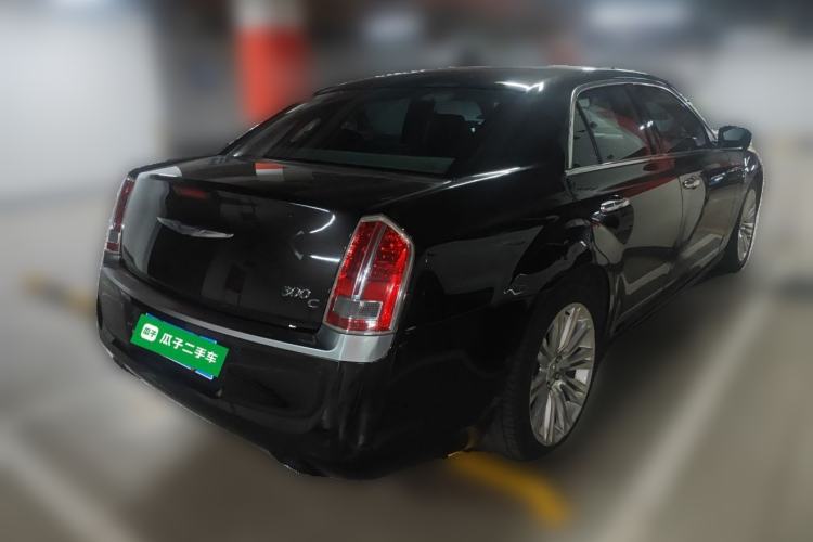 Used Chrysler 300C 2012 3.6L Luxury Edition