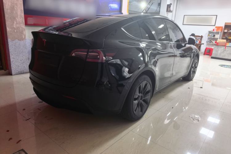 Used Tesla Model Y 2023 Rear-Wheel-Drive Version Exterior 3