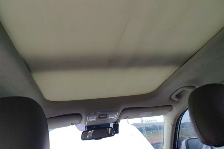 Used Geely Auto Emgrand X7 Sport 2016 1.8TD Automatic ZhiZun Version
