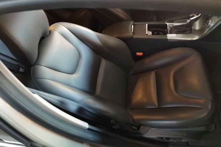 Used Volvo V60 2017 T5 Zhiyi Edition China V Standard
