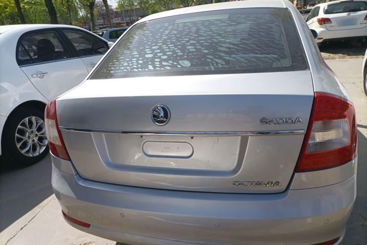 Used Skoda Octavia 2014 1.6L Automatic Yijun Edition Rear