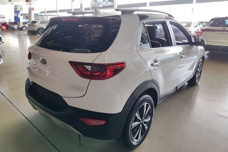 Used Kia kx1 Stonic 2021 1.4L CVT Fun & Sunroof Model
