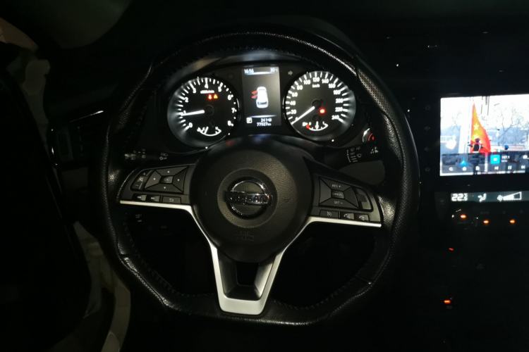 Used Nissan X-Trail 2021 2.0L CVT 2WD XL ITS SmartConnect Comfort Edition Steering Wheel