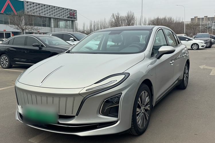 Used Hongqi E-QM5 2022 431 km Charge & Enjoy Edition