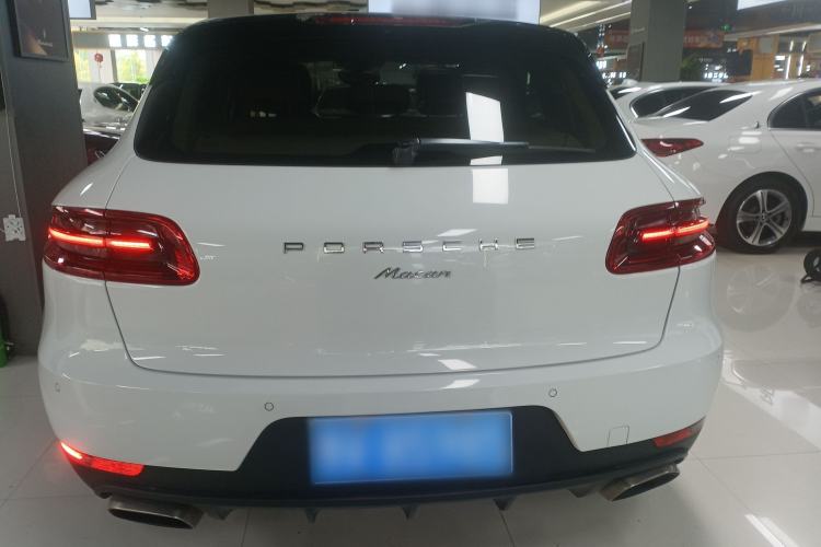 Used Porsche Macan 2017 Macan 2.0T Rear