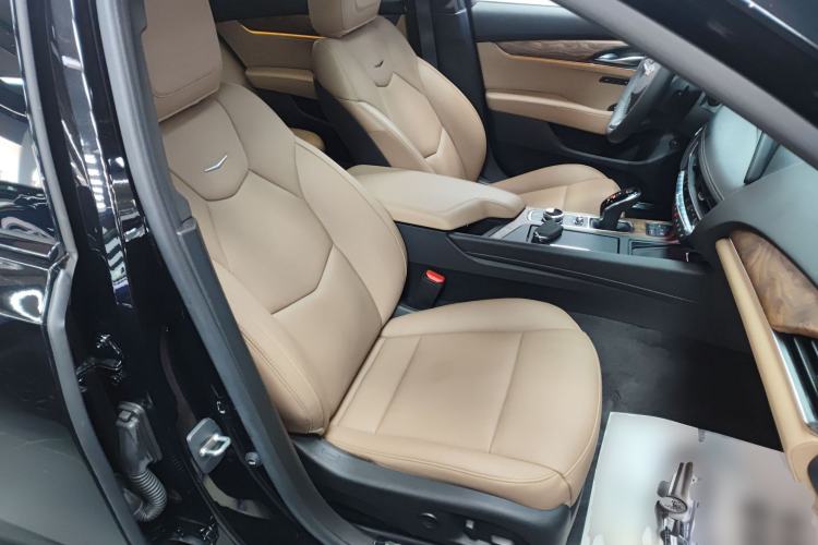 Used Cadillac CT5 2024 28T Prestige Edition Right Front Seat