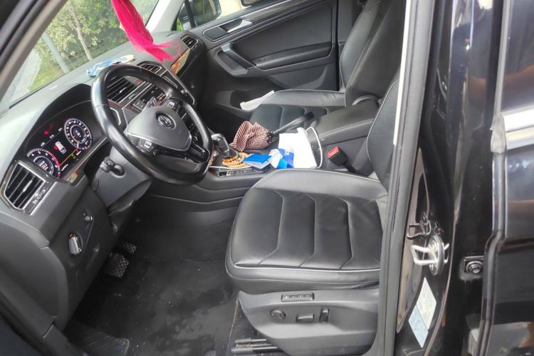 Used Volkswagen Tiguan 2017 330TSI Four-Wheel Drive High-End Model