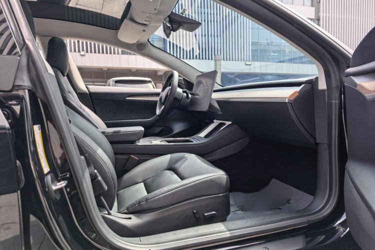 Used Tesla Model 3 2022 Rear-Wheel-Drive Version