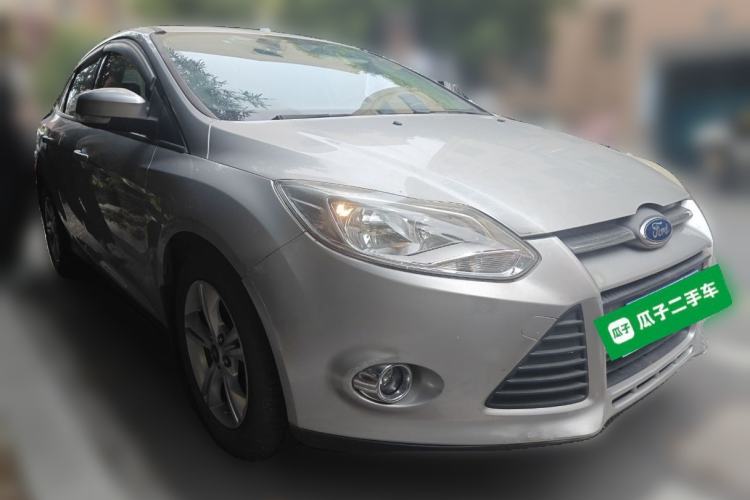 Used Ford Focus 2012 Sedan 1.6L Manual Fashion Edition
