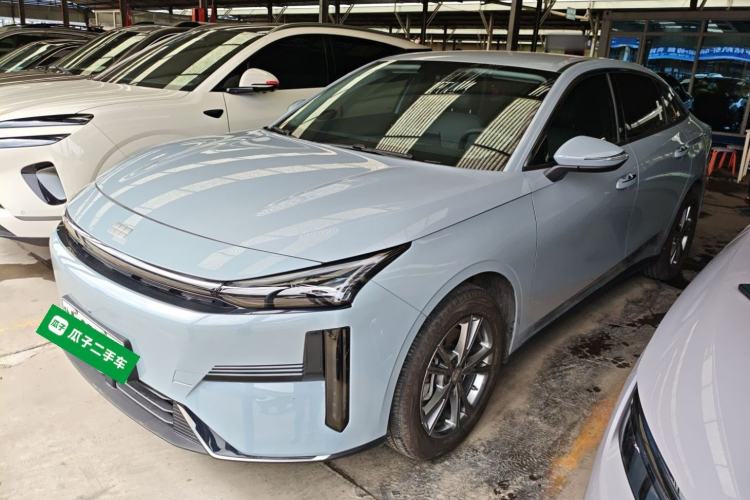 Used Geely Galaxy L6 2025 EM-i 140km Long-Range Version