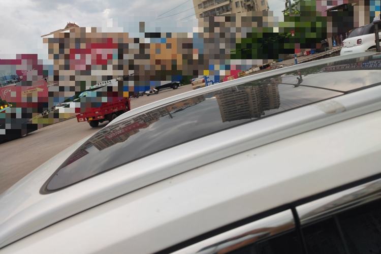 Used Roewe D5X DMH 2024 135 Tech Edition
