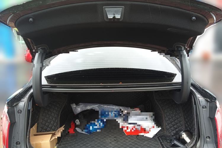 Used Hongqi E-QM5 2024 500km Range Edition Trunk