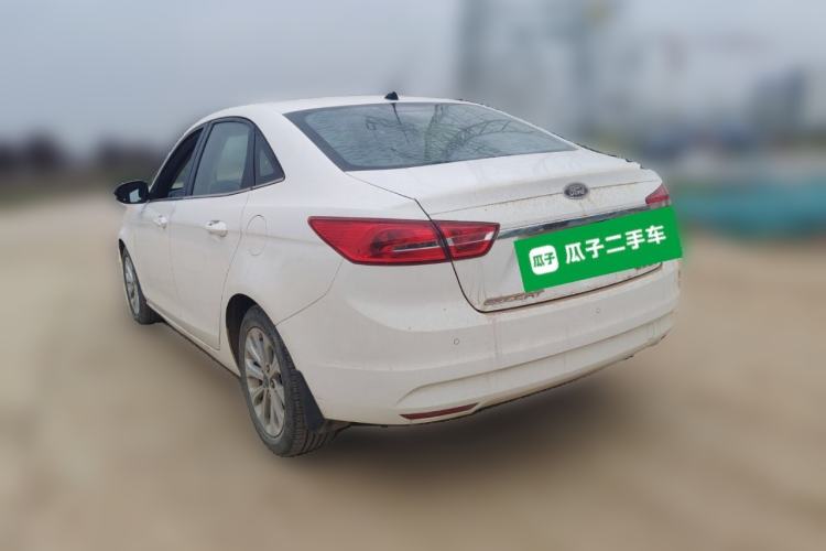 Used Ford Escort 2015 1.5L Automatic Fashion Model Rear Left 45 Deg