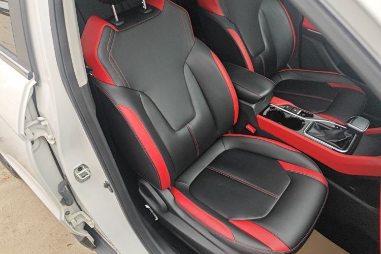 Used SOL X4 2021 1.5T CVT Chief Edition
