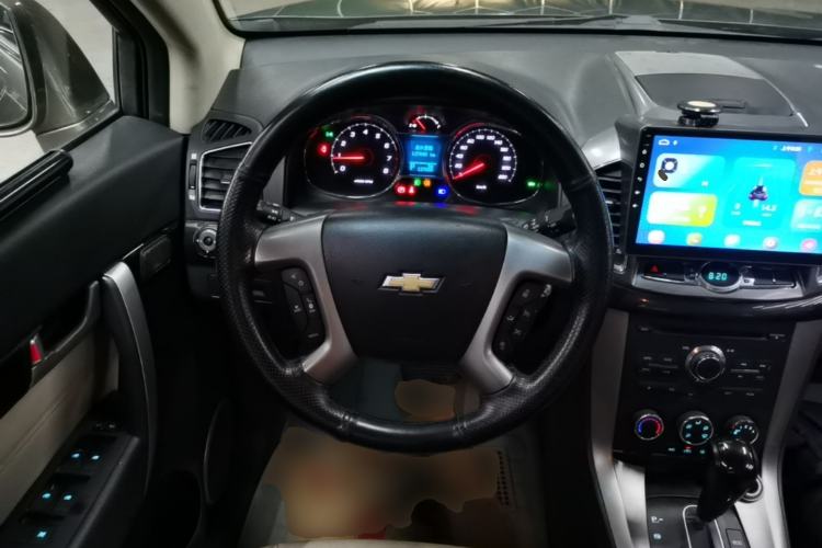 Used Chevrolet Captiva 2015 2.4L Two-Wheel Drive Urban Version 7 Seats