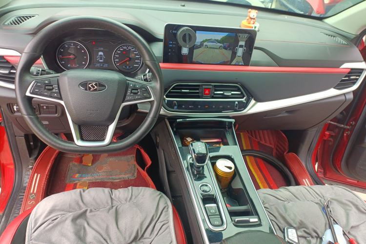 Used SOL X8 2021 300T DCT Prestige Smart Connect Edition 6 Seats Center Console