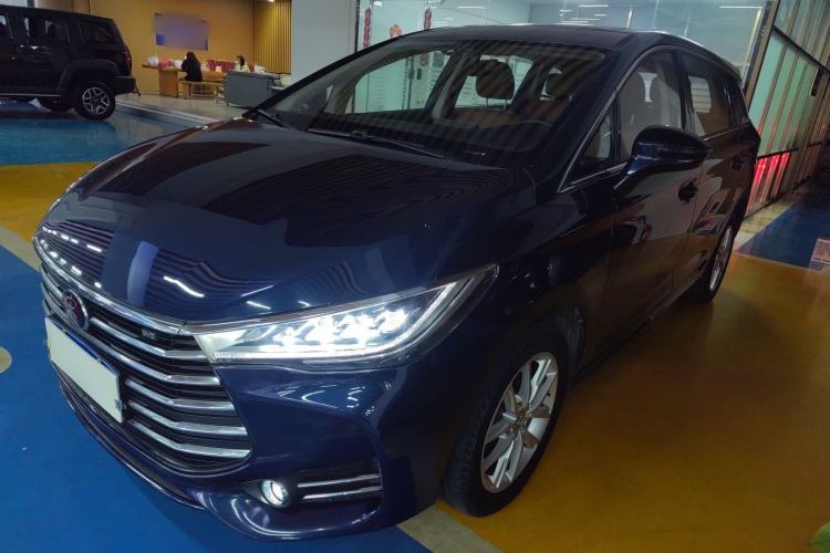 Used BYD Song MAX 2019 1.5T Manual Smart Connect Ruiyi Model 6 Seats China V Standard