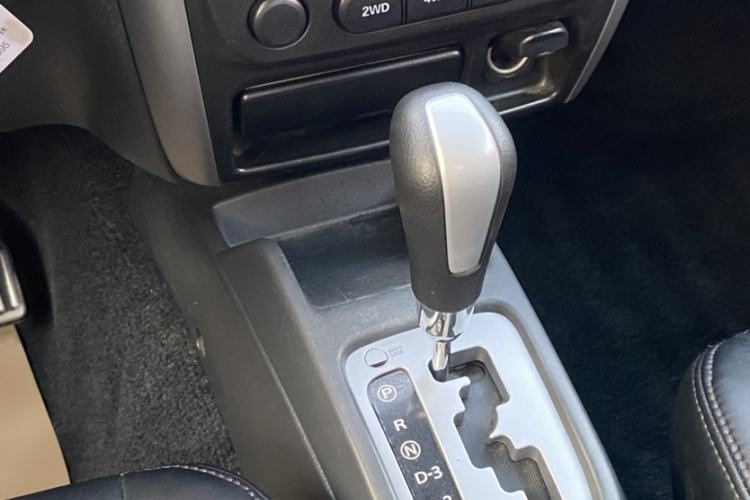 Used Suzuki Jimny 2015 1.3 AT JLX
