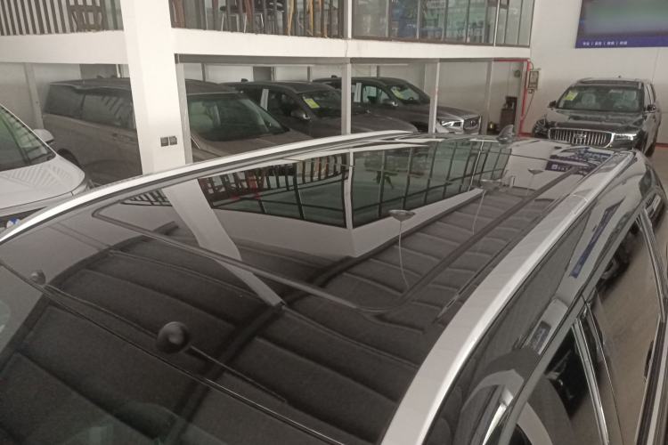 Used Toyota Highlander 2023 2.5L Smart Electric Hybrid Dual-Motor All-Wheel-Drive Supreme Edition – 7 Seats
