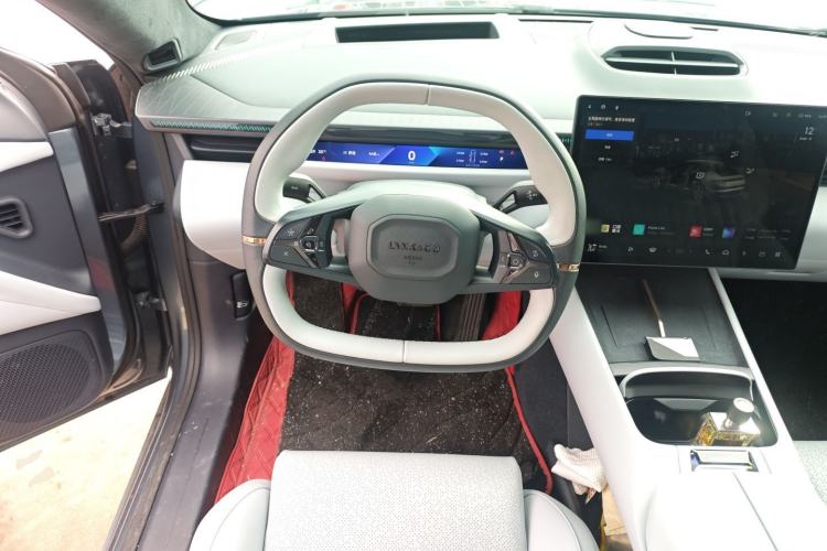 Used Lynk & Co Z10 2025 95 kWh 702 km All-Wheel Drive Intelligent Driving Ultra