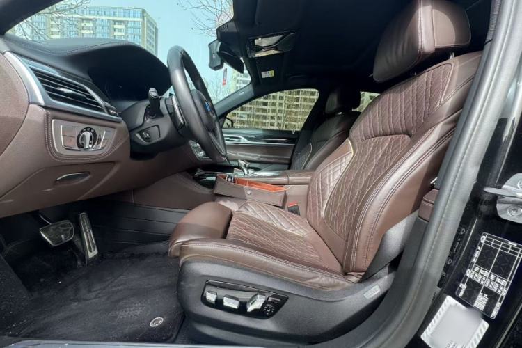 Used BMW 7 Series 2021 740Li Leading Model M Sport Package
