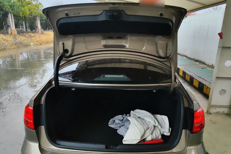 Used Volkswagen Sagitar 2016 230TSI 25th Anniversary Edition
