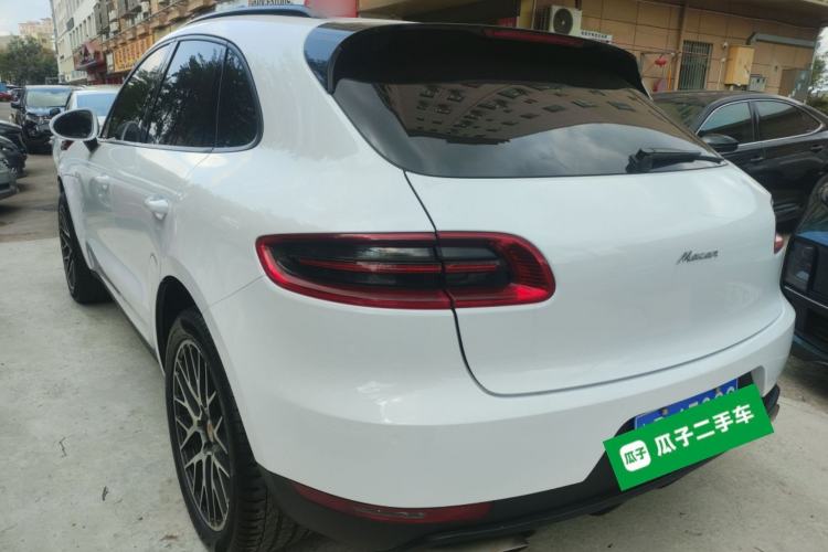 Used Porsche Macan 2017 Macan 2.0T Exterior 2