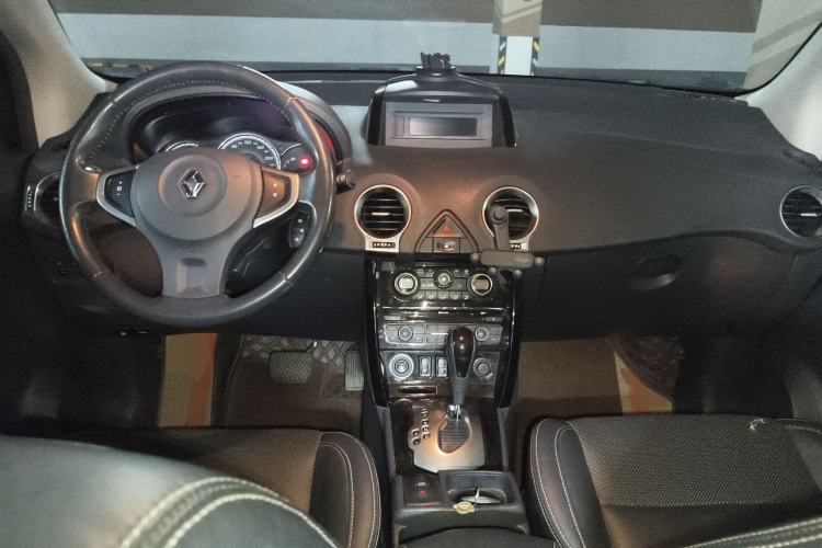 Used Renault Koleos 2015 2.5L 4x4 Comfort Edition