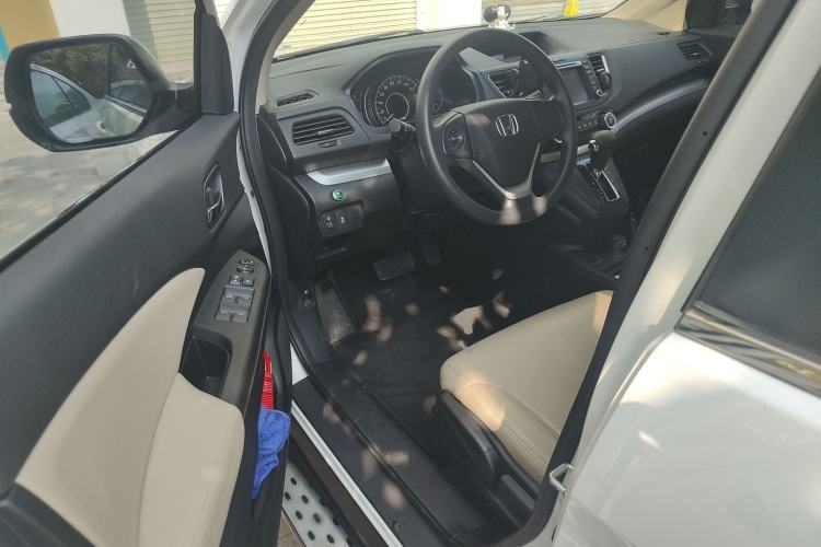 Used Honda CR-V 2016 2.0L two-wheel drive Urban Edition