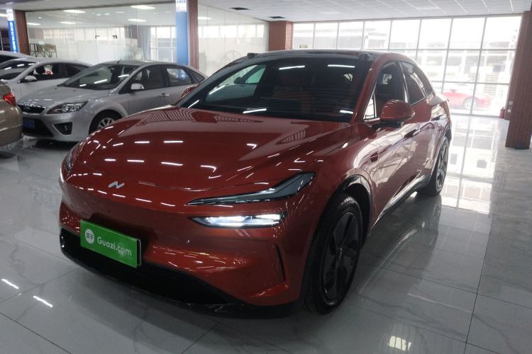 Used ONVO L60 2024 60 kWh All-Wheel Drive