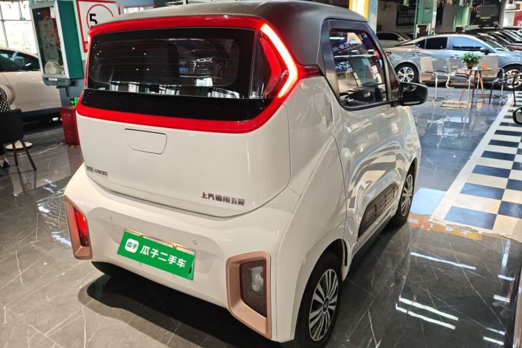 Used Baojun E200 2020 305KM Smart Drive Version Rear Right 45 Deg