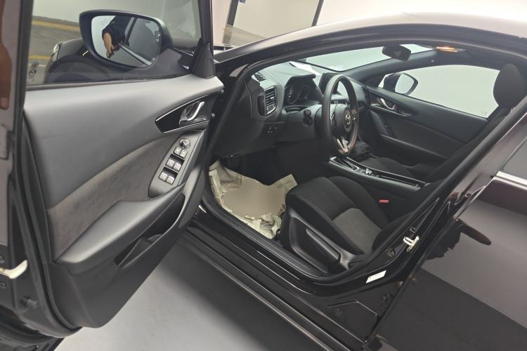 Used Mazda CX-4 2021 2.0L Automatic Two-Wheel Drive Blue Sky Exploration Edition