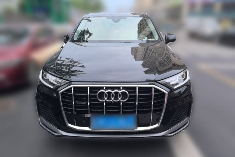 Used Audi Q7 2022 55 TFSI quattro S line Sport model