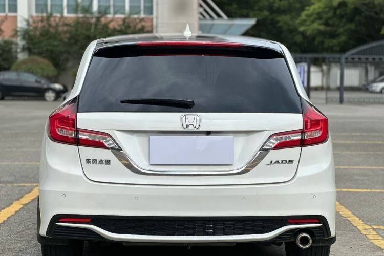 Used Honda Jade 2017 1.8L automatic Comfort version 5 seats
