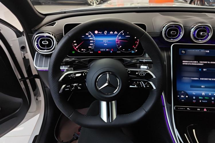 Used Mercedes-Benz C-Class 2024 Facelifted C-Class 260 L Night Edition Sports Version Steering Wheel