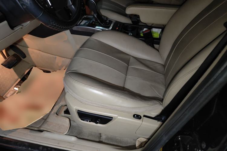 Used Land Rover Freelander 2 2013 2.2T SD4 SE Diesel Edition Left Front Seat